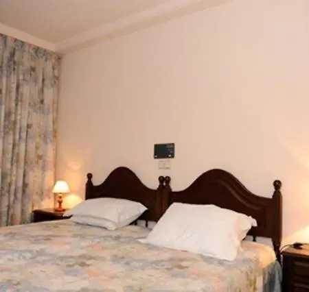 Albergaria Sao Pedro بيت ضيافة ساو مارتينهو دو بورتو